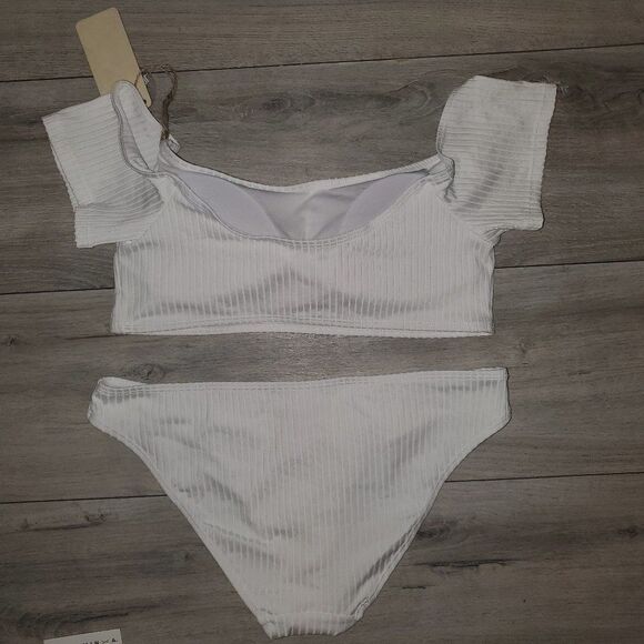 Cabana del Sol Women White off the shoulder Short Sleeve Crop Top Bikin … - Picture 2 of 6